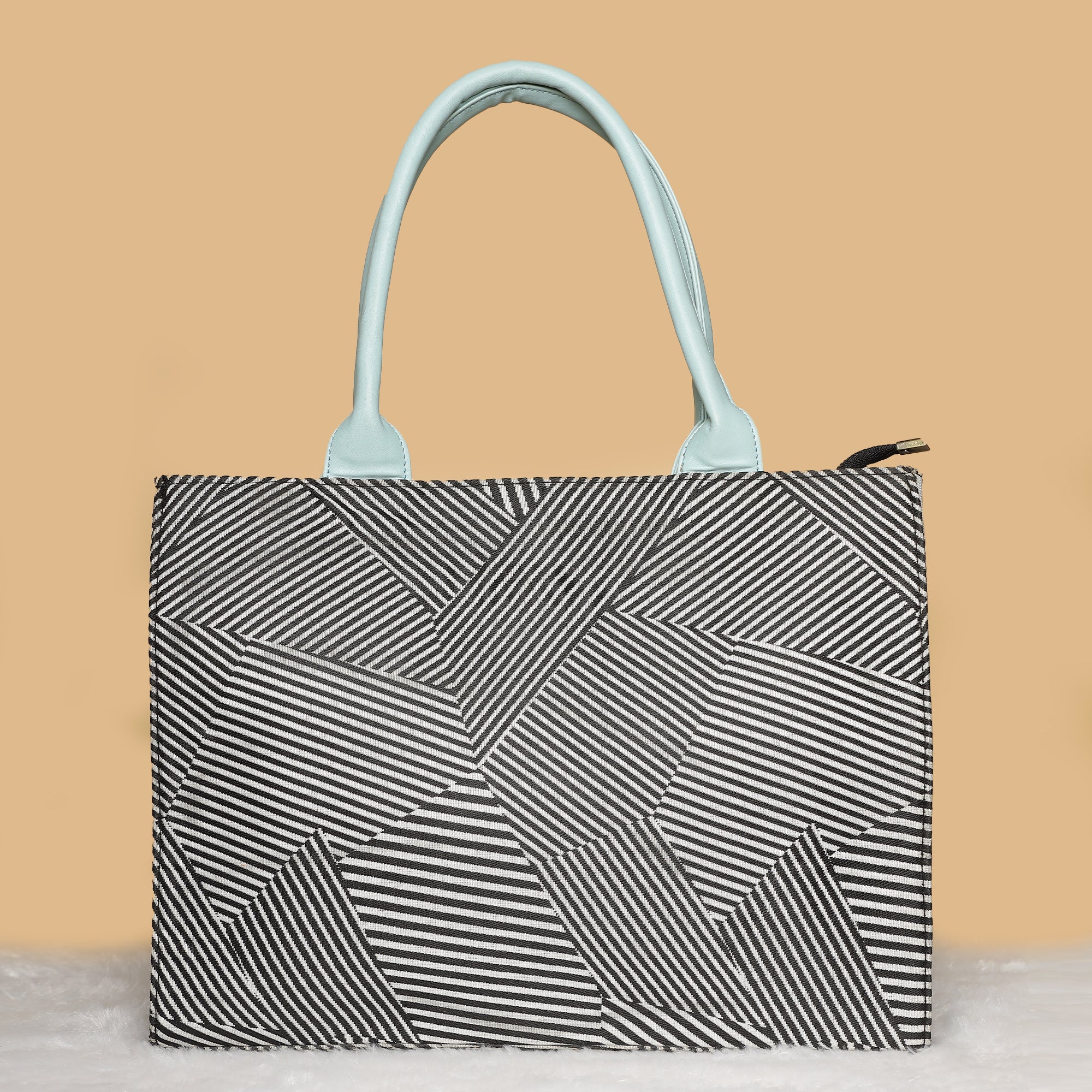 Jacquard Fusion Box Tote Bag