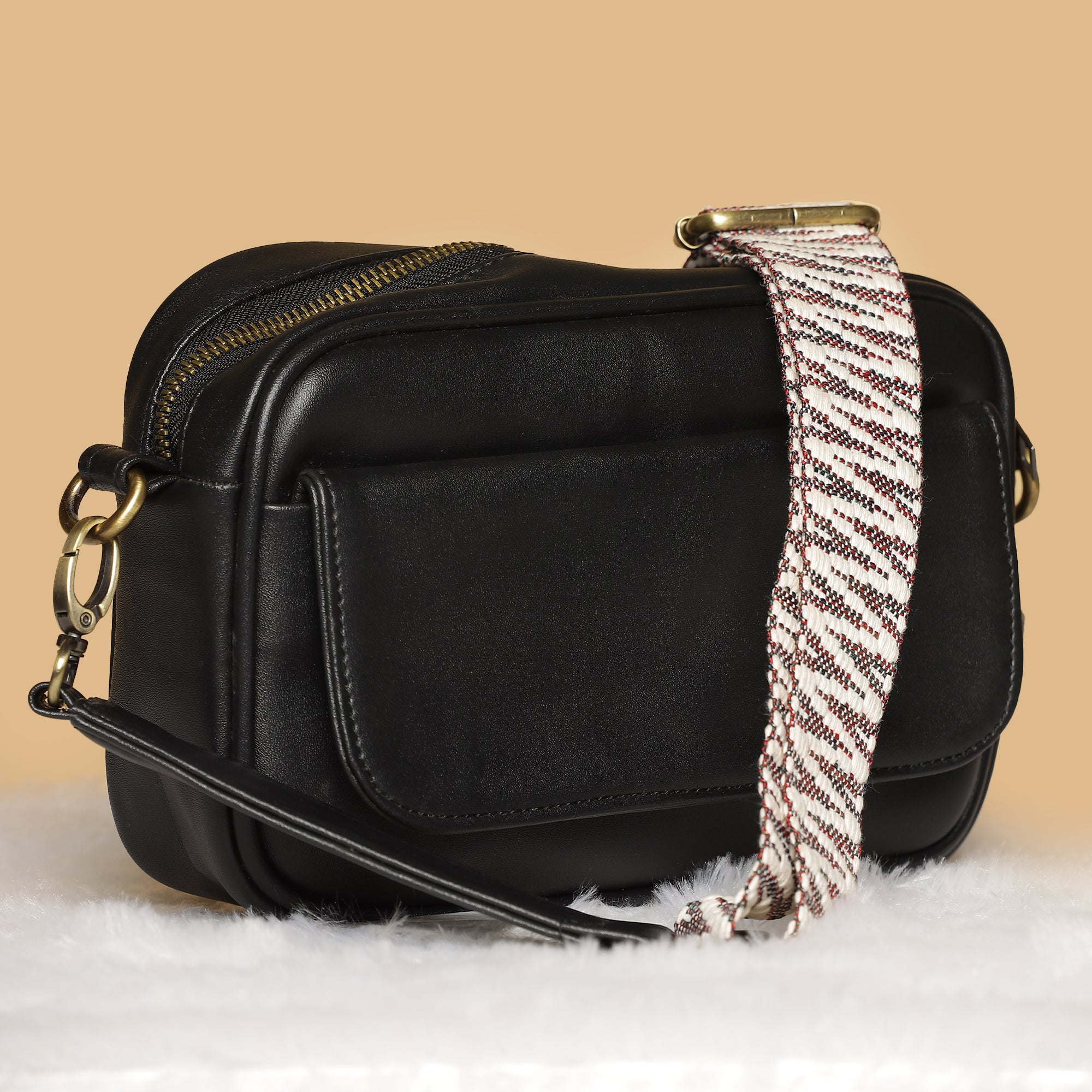 Fabulous finds crossbody bag