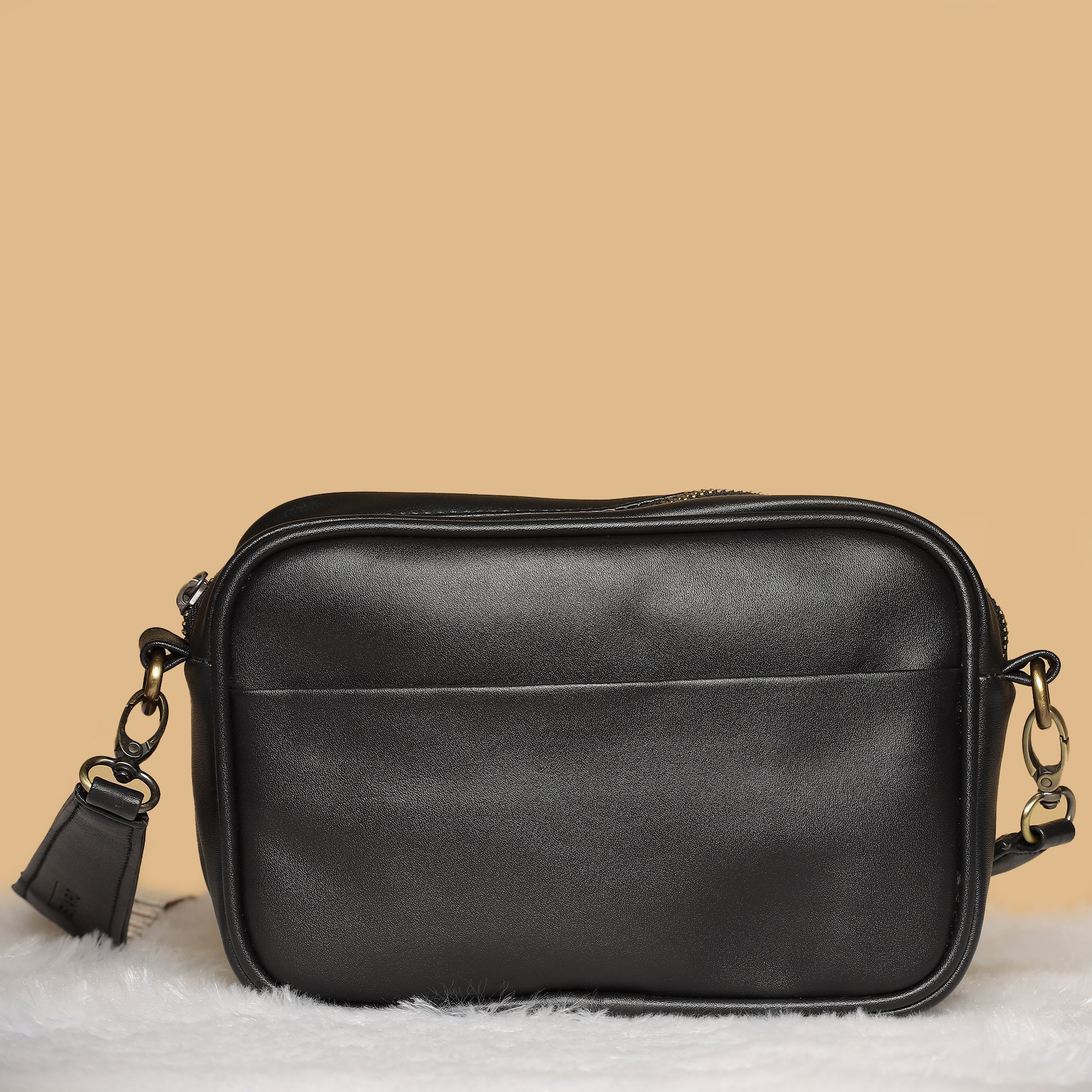 Fabulous finds crossbody bag